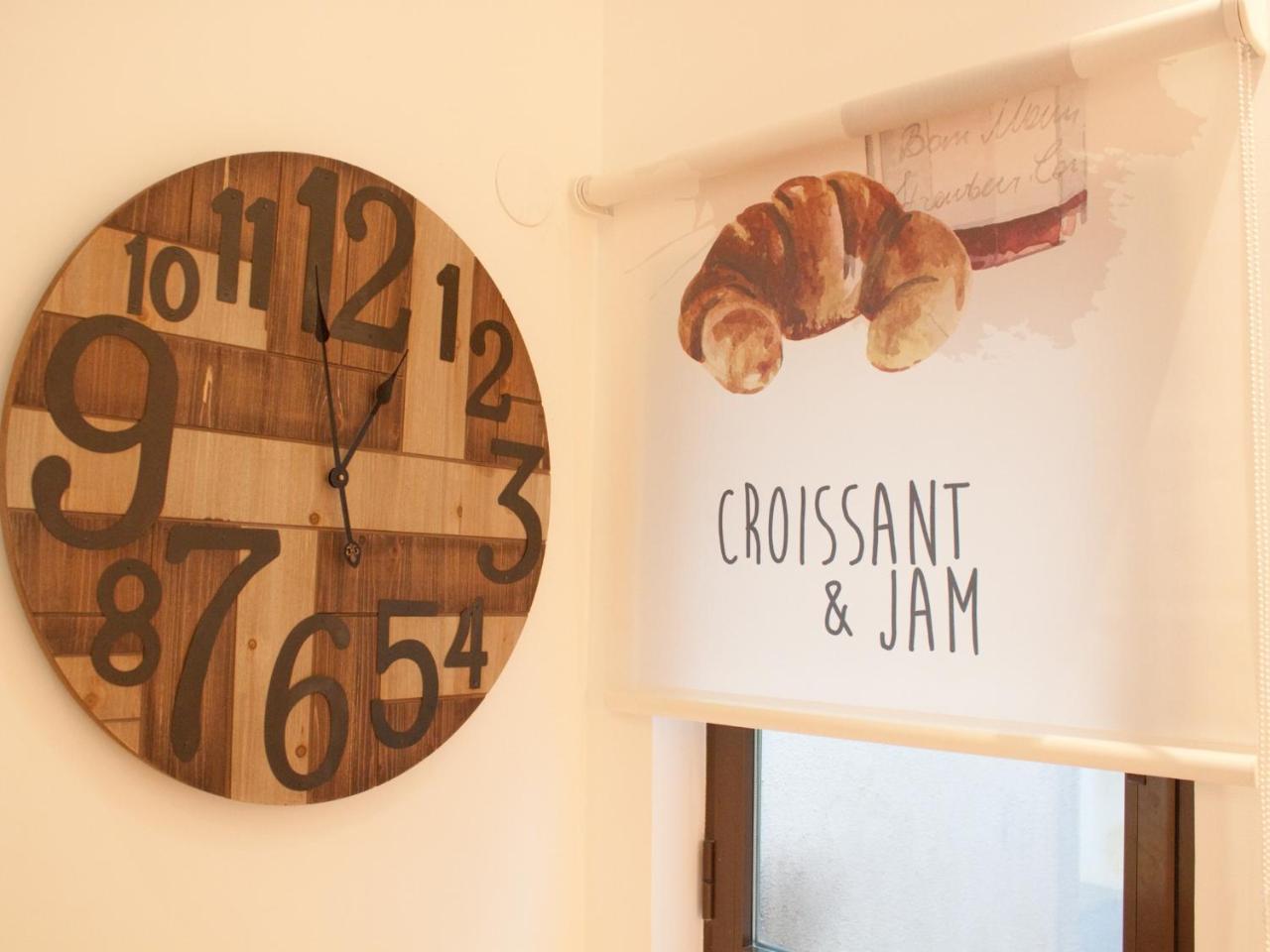 Apartment Cava Alta New Charming Cozy Lalatina Madrid